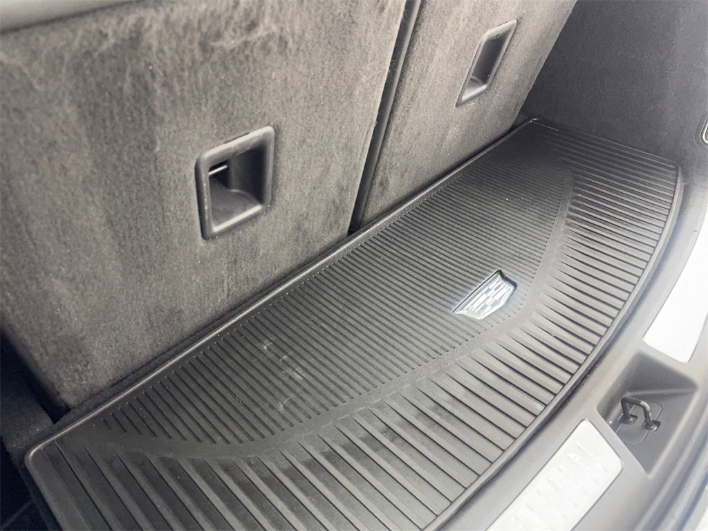 Used 2021 Cadillac XT6 Premium Luxury image 87