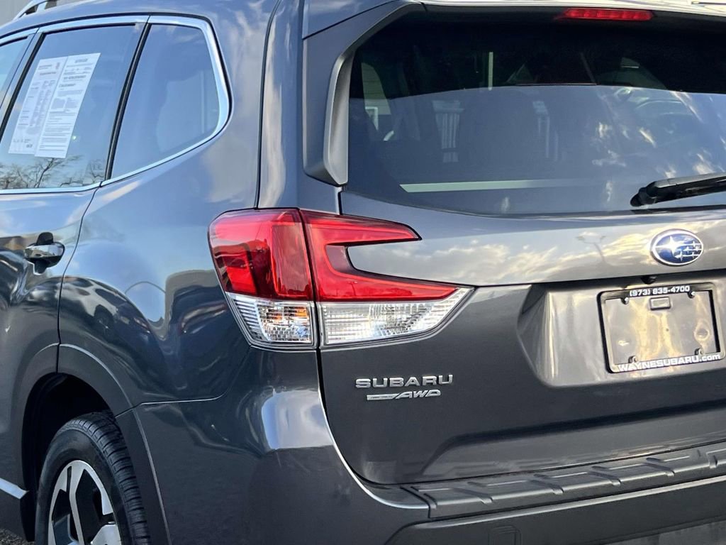 Used 2022 Subaru Forester Touring image 8