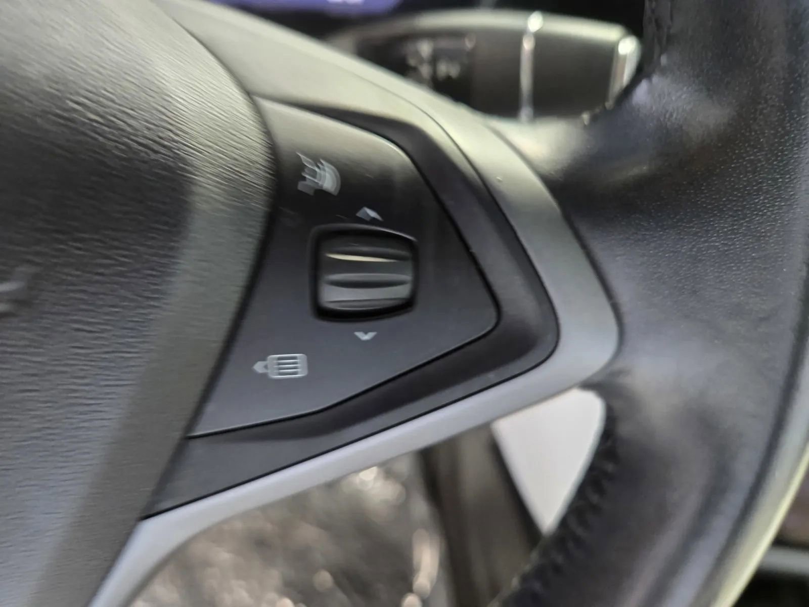 Used 2018 Tesla Model X 75D image 15