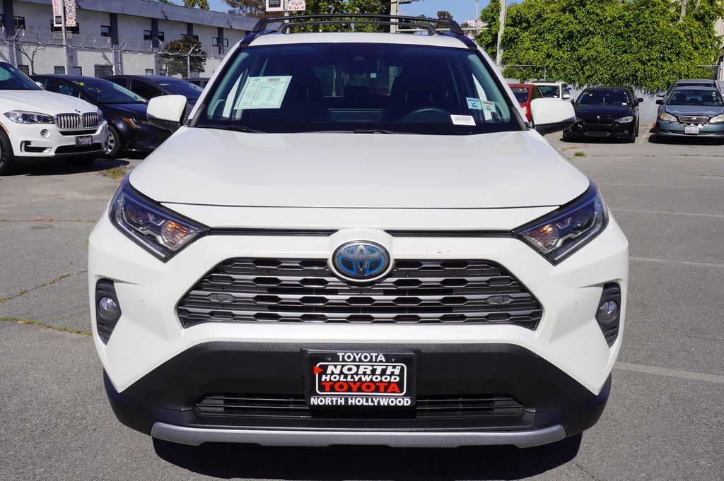 Used 2019 Toyota RAV4 Limited w/ Carpet Mat Package AWD/4WD image 3