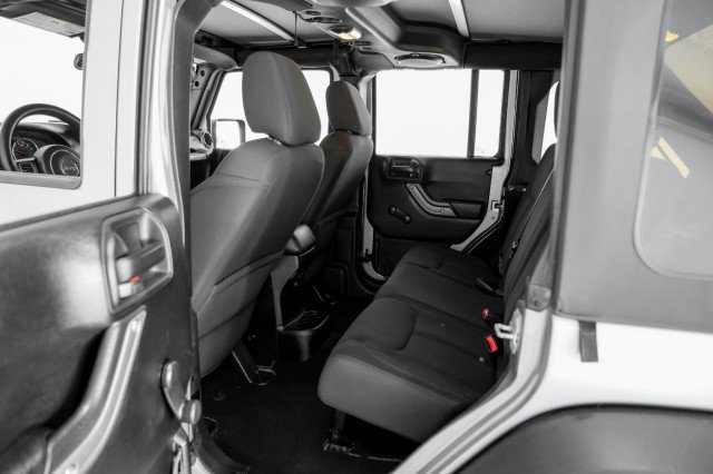 Used 2014 Jeep Wrangler Unlimited Sport AWD/4WD image 31
