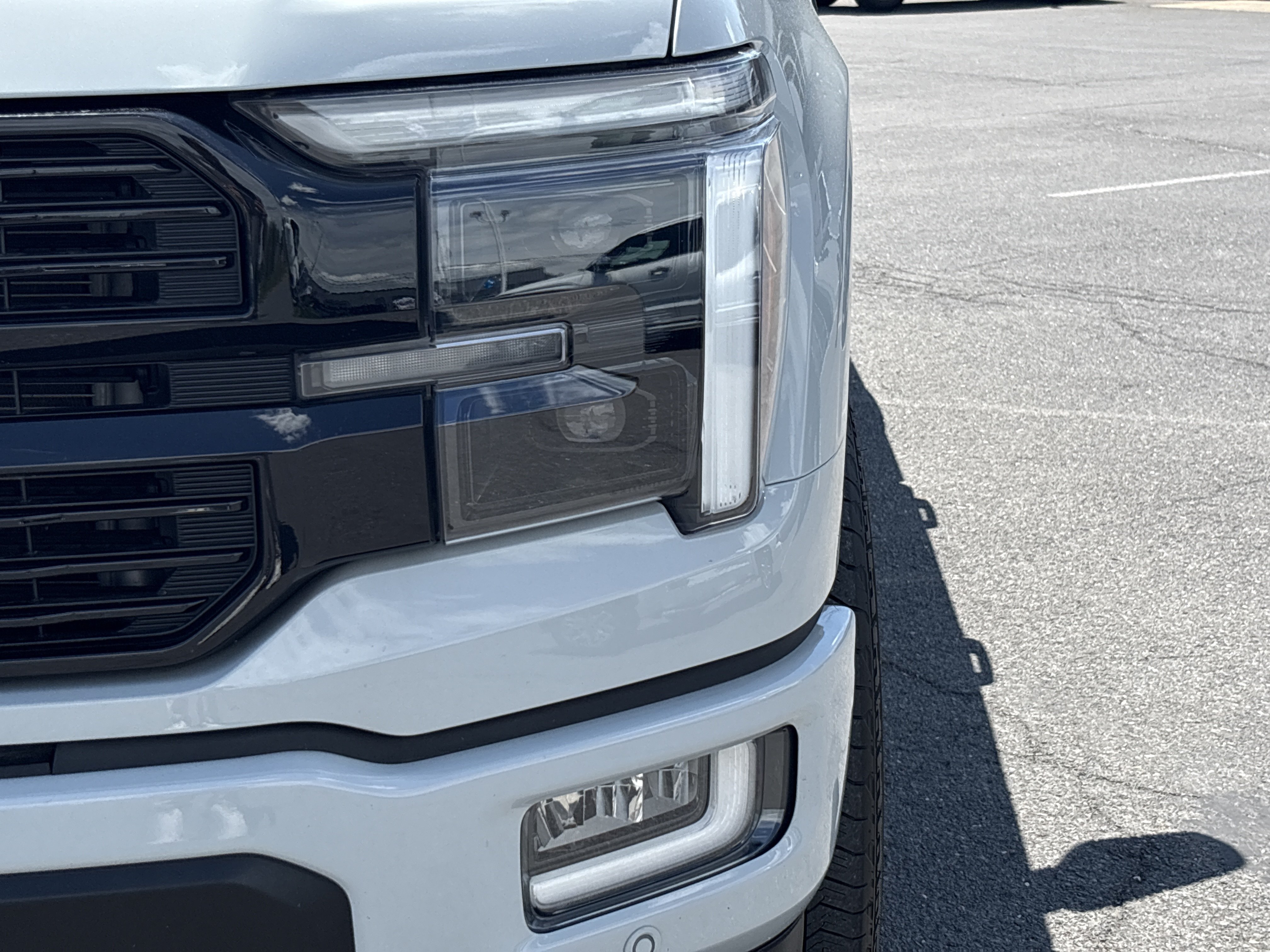 Certified 2024 Ford F150 Platinum AWD/4WD image 14