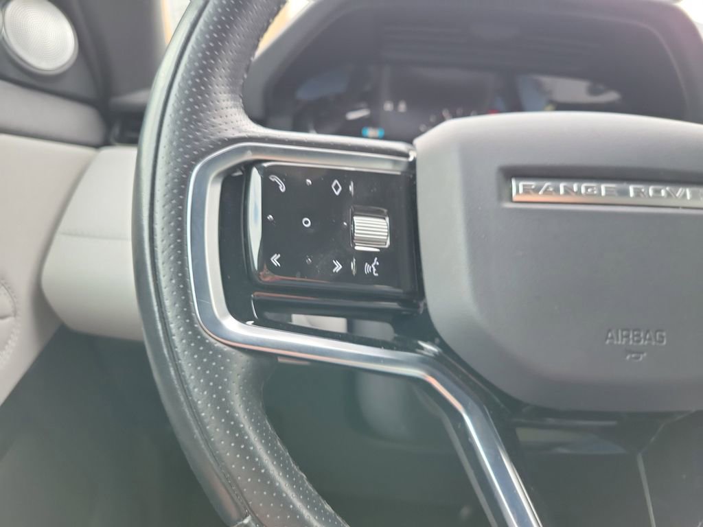 Used 2022 Land Rover Range Rover Evoque R-Dynamic SE image 18