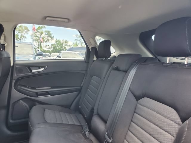 Used 2016 Ford Edge SE FWD image 19