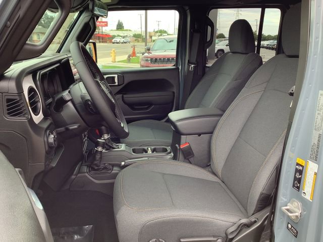 New 2026 Jeep Gladiator Sport image 8