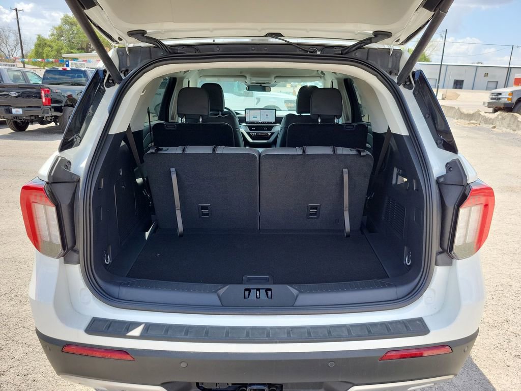 New 2026 Ford Explorer Active w/ Active Comfort Package image 19