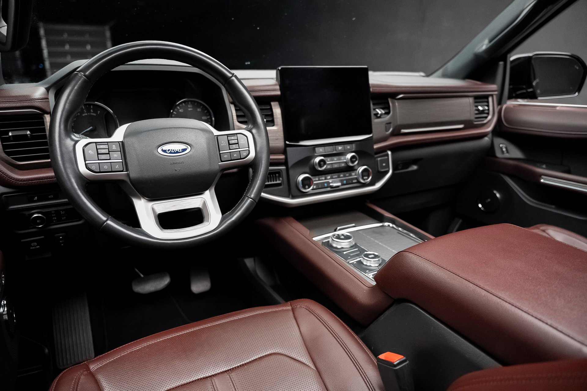 Used 2024 Ford Expedition Max Limited image 2