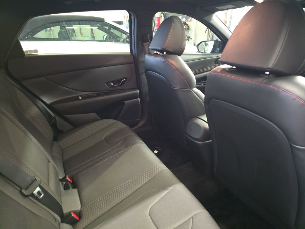 Used 2023 Hyundai Elantra N Line image 11