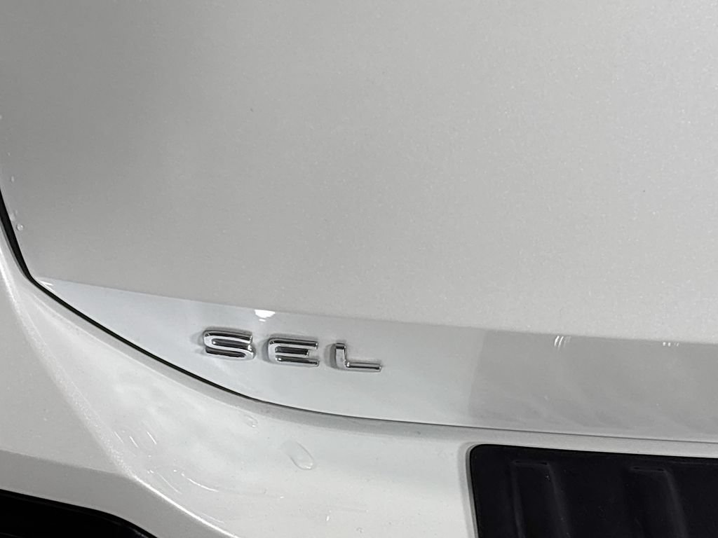 Certified 2025 Volkswagen Tiguan SEL R-Line AWD/4WD image 27