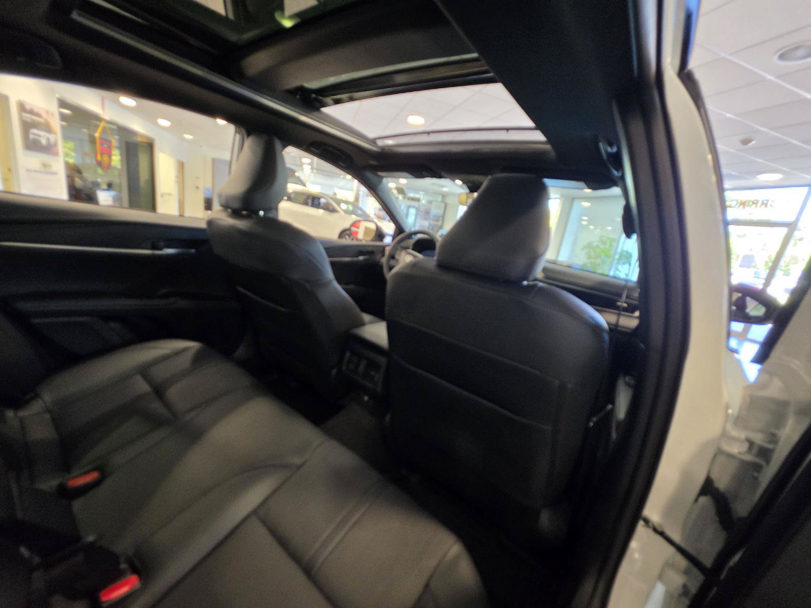 Used 2025 Toyota Camry XSE w/ Premium Package AWD/4WD image 16