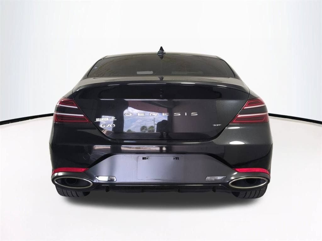 Used 2023 Genesis G70 3.3T RWD image 6