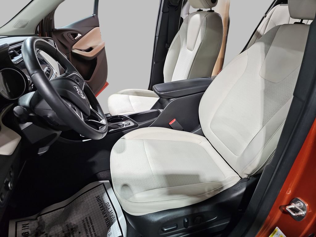 Certified 2023 Buick Encore GX Preferred w/ Cold Weather Comfort Package image 18
