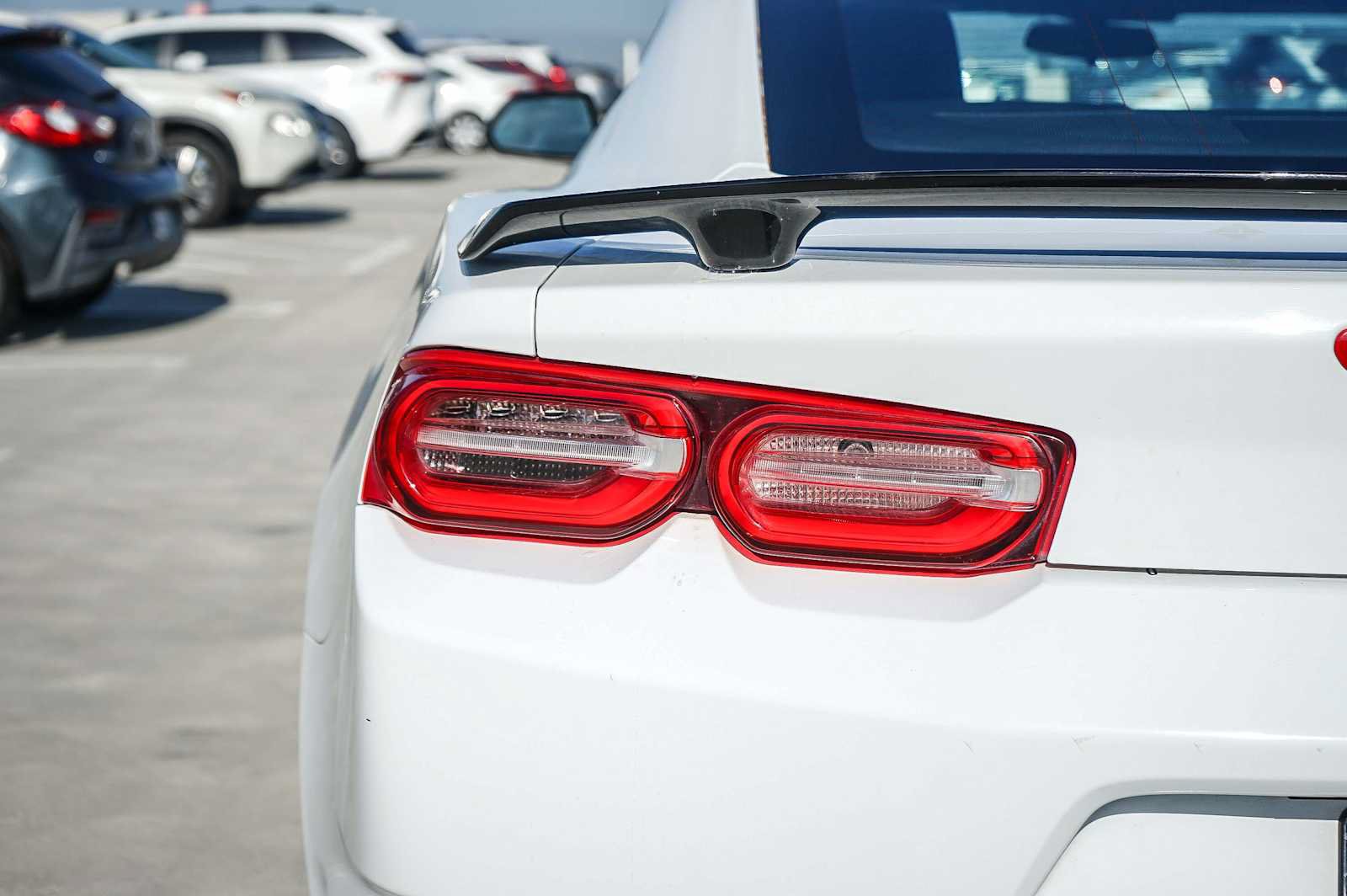 Used 2019 Chevrolet Camaro LT RWD image 9