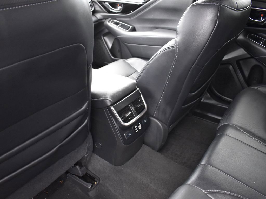 Used 2023 Subaru Outback Limited image 26
