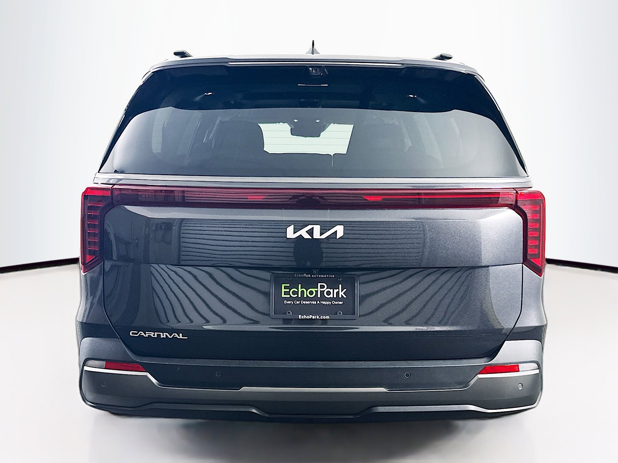 Used 2025 Kia Carnival SX Prestige image 7