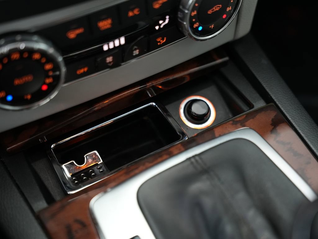 Used 2012 Mercedes-Benz C 300 4MATIC Sedan w/ Premium 1 Pkg image 25