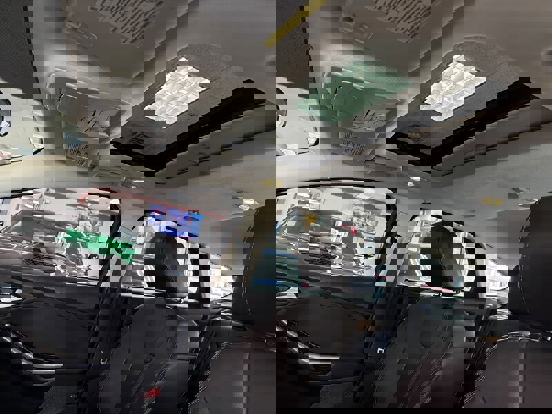 Used 2013 Ford Focus Titanium w/ Luxury Pkg image 18