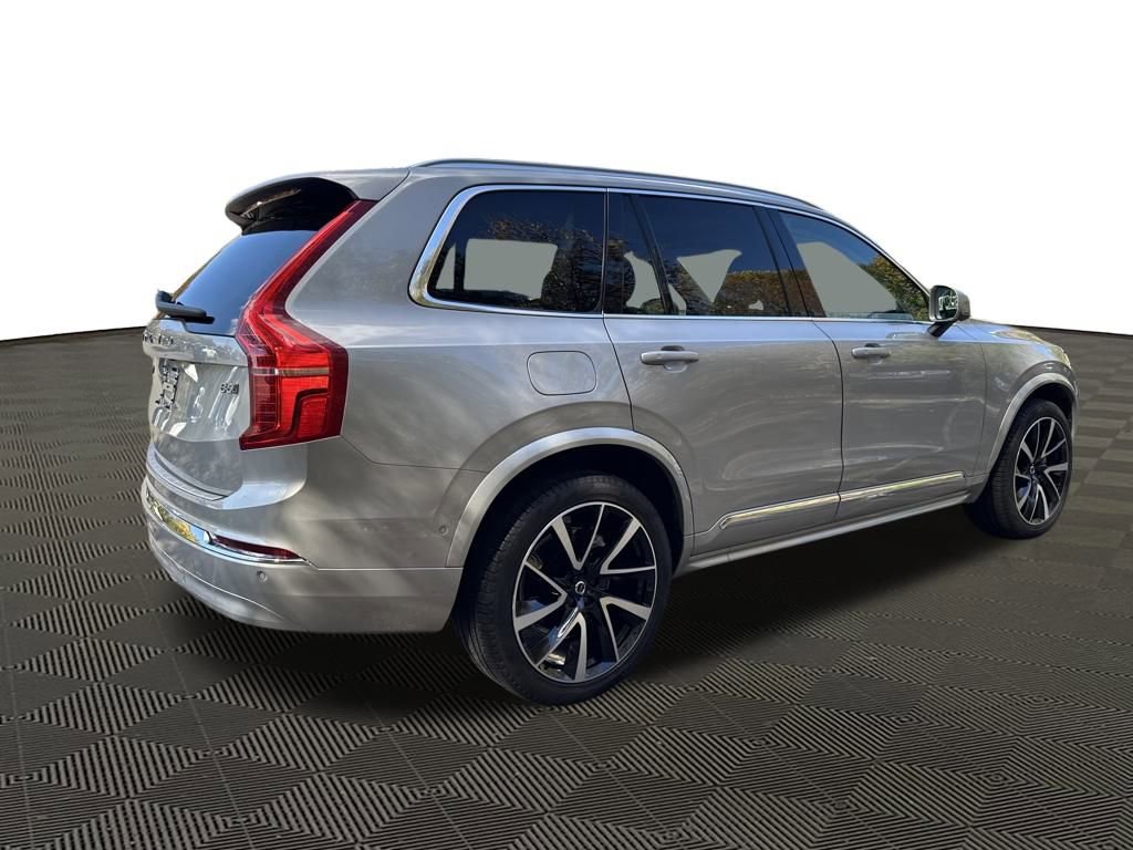 Used 2023 Volvo XC90 B6 Plus w/ Protection Package Premier image 5