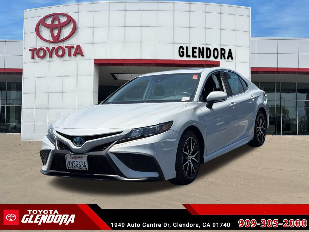 Certified 2022 Toyota Camry SE w/ Audio Upgrade Package FWD image 4