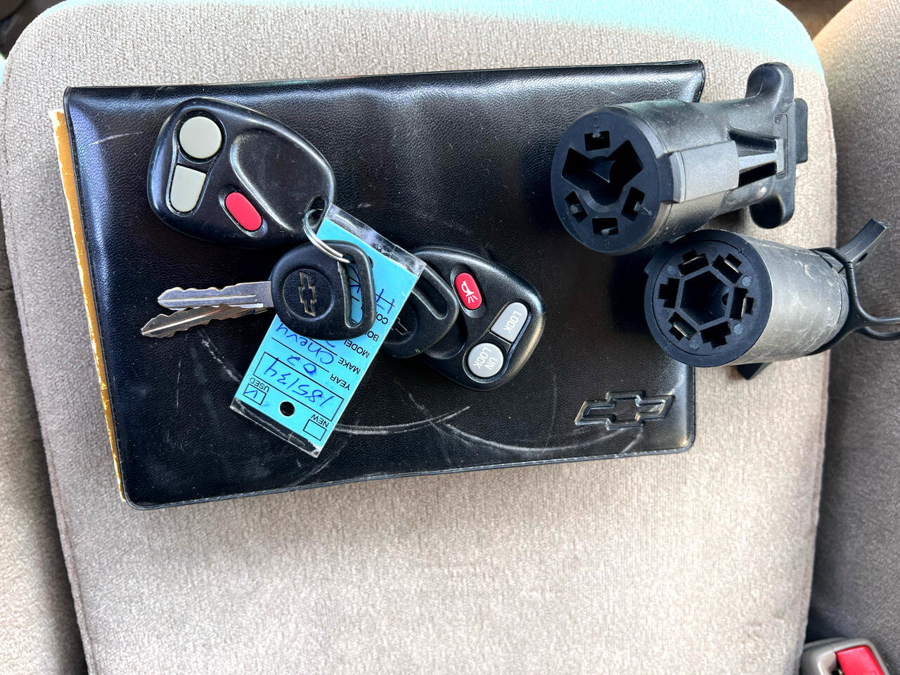 Used 2002 Chevrolet Silverado 2500 LS w/ Electrical Convenience Pkg image 34