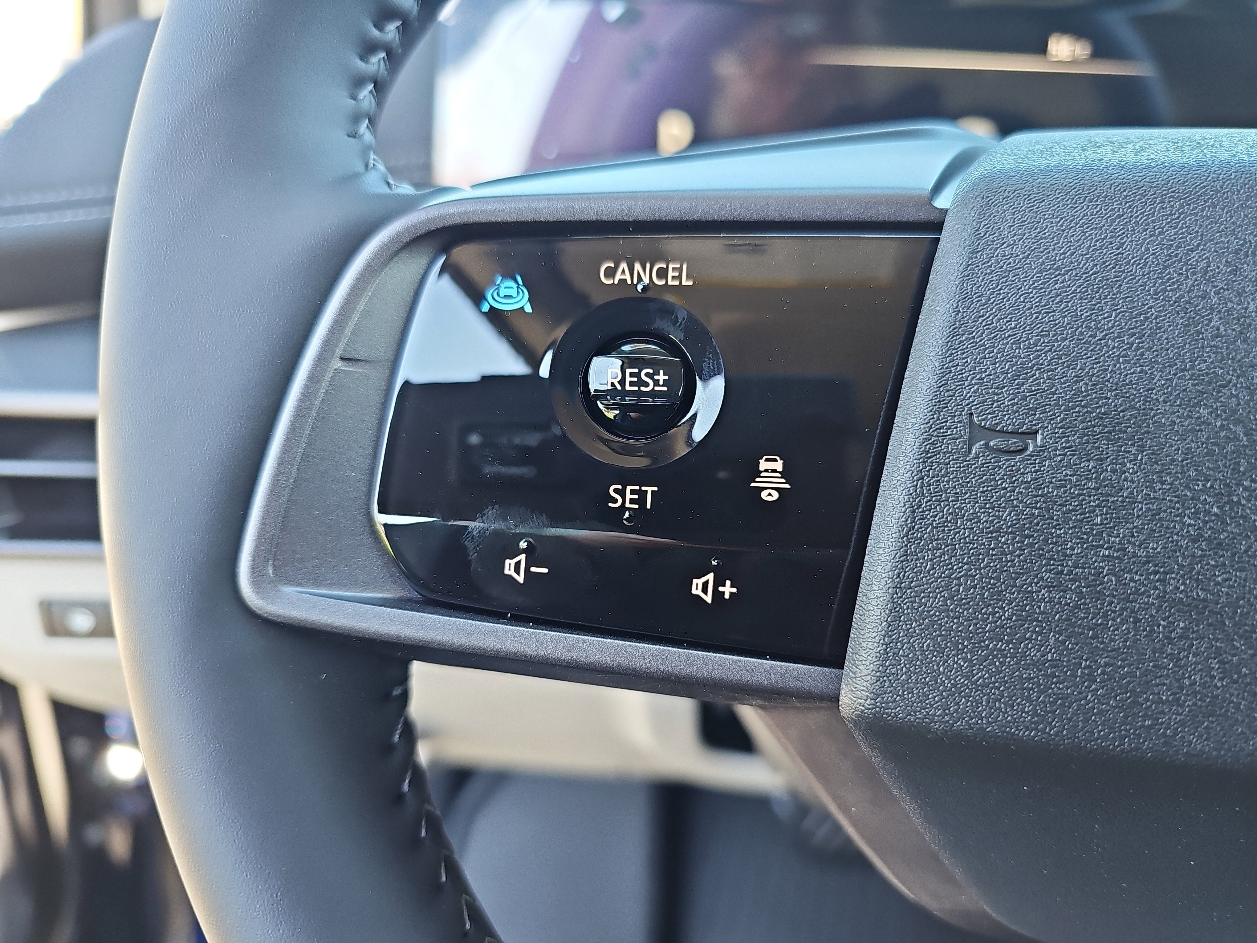 New 2025 Nissan Murano SV image 17