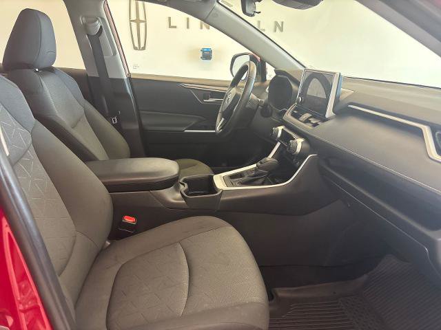 Used 2023 Toyota RAV4 XLE w/ Convenience Package AWD/4WD image 6