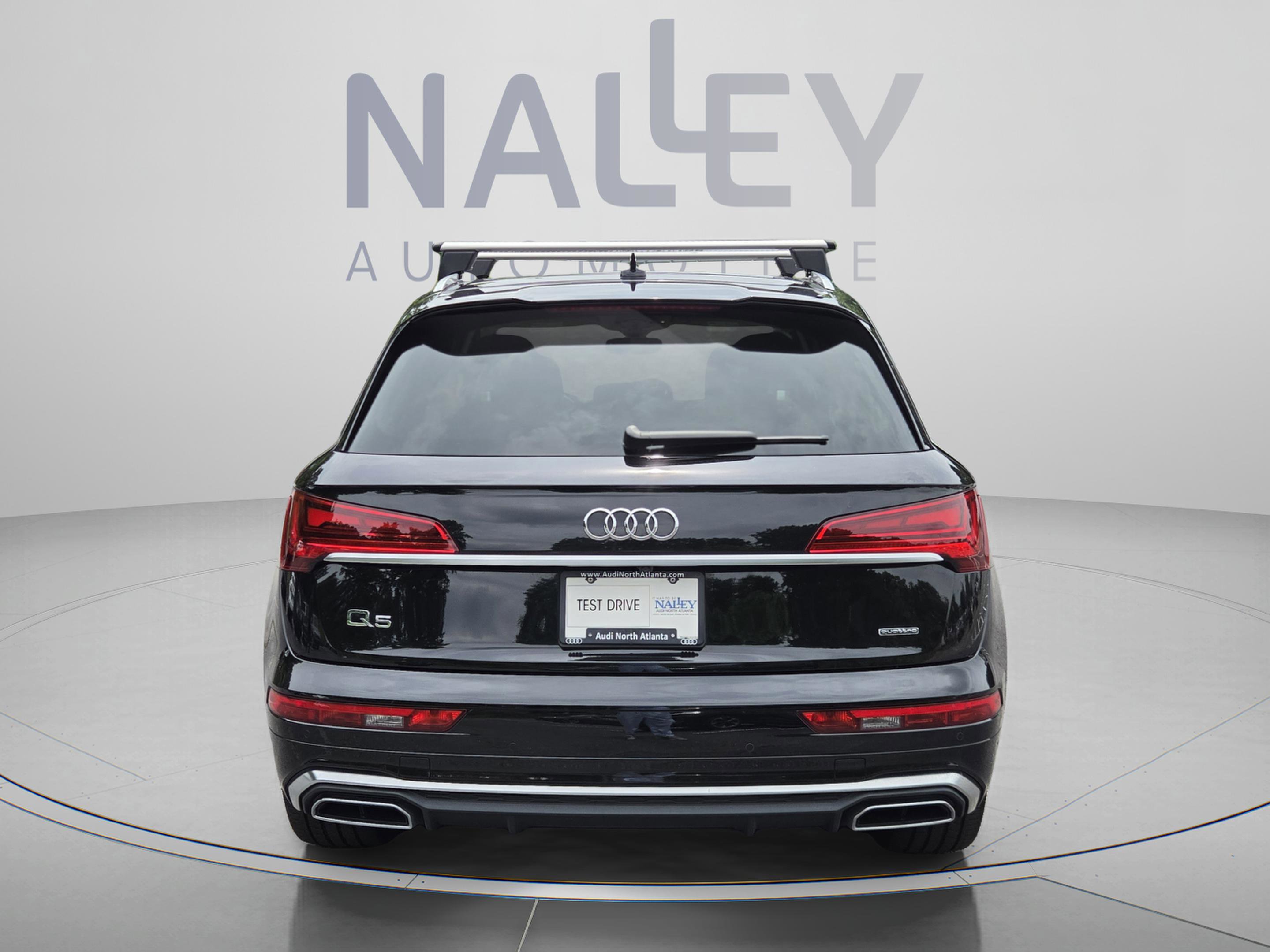 Used 2023 Audi Q5 2.0T Premium Plus w/ Premium Plus Package AWD/4WD image 4