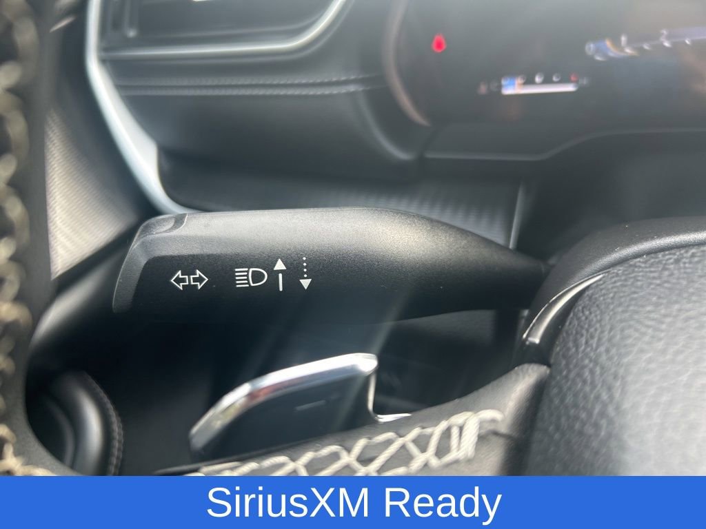 Used 2024 Jeep Grand Cherokee Altitude image 14