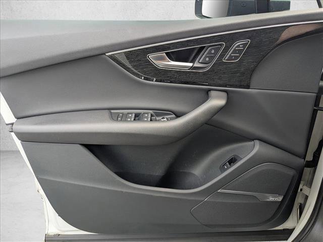 Used 2020 Audi Q7 3.0T Premium Plus w/ Premium Plus Package image 14