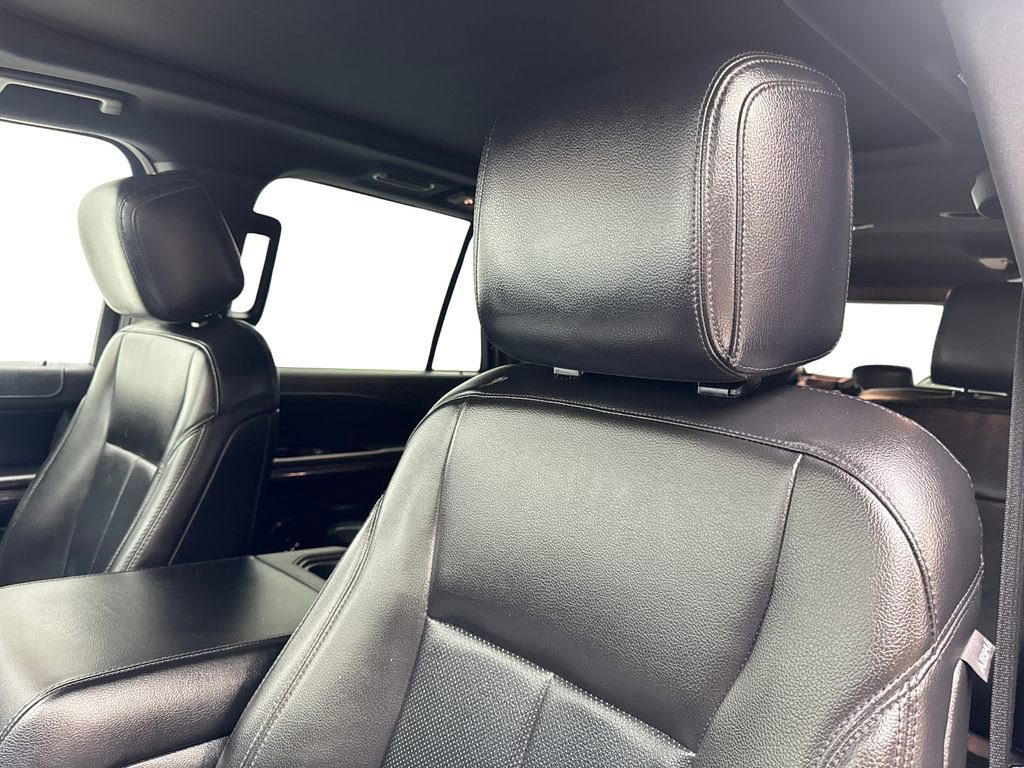 Used 2020 Ford Expedition Max XLT w/ Equipment Group 201A image 30