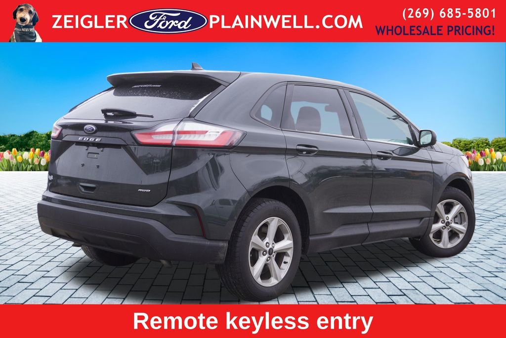 Used 2023 Ford Edge SE image 4