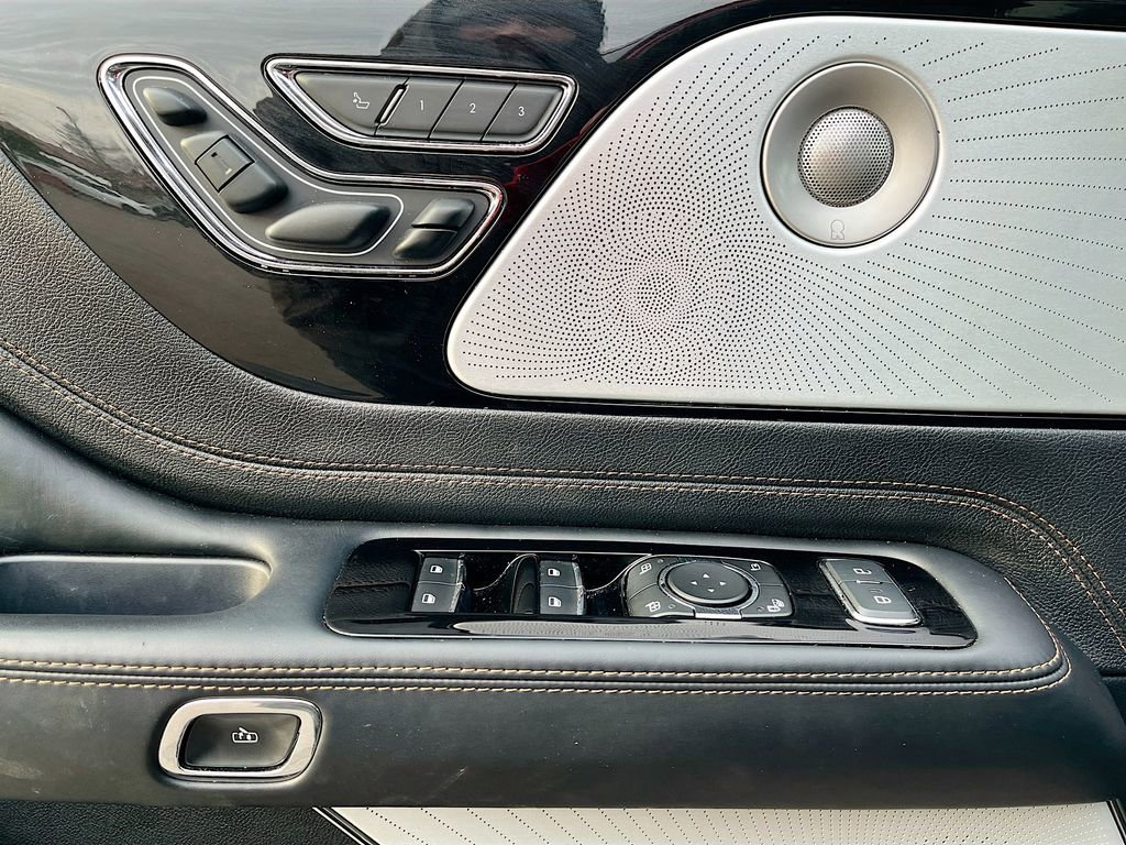 Used 2025 Lincoln Aviator Black Label image 18