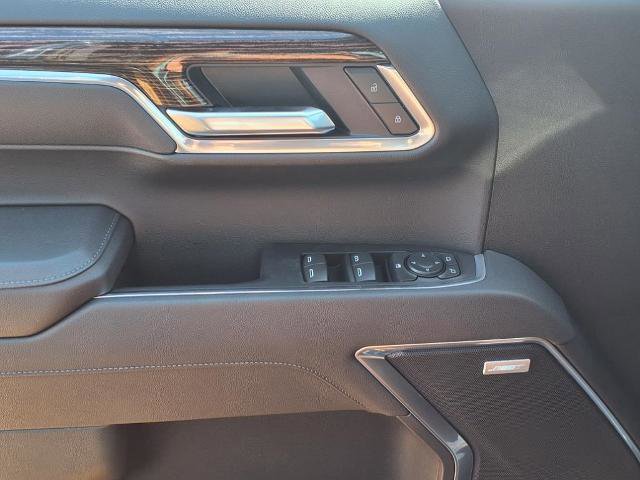 New 2025 GMC Sierra 1500 Elevation image 15