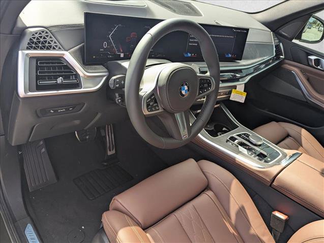 New 2026 BMW X5 sDrive40i image 3