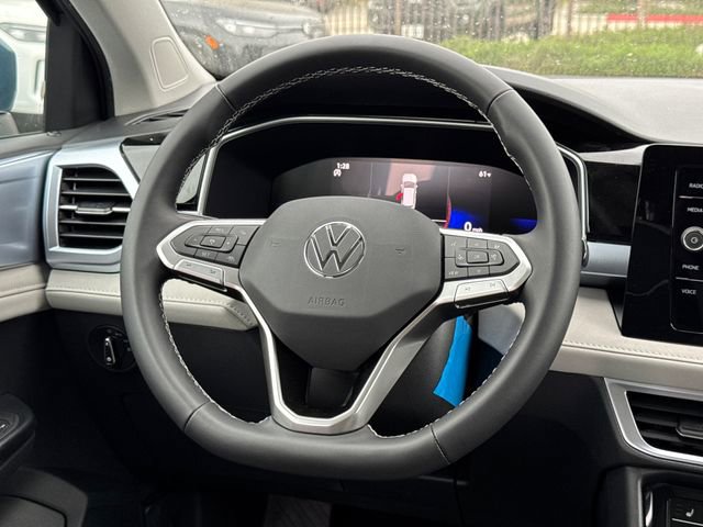 New 2026 Volkswagen Taos SE image 31