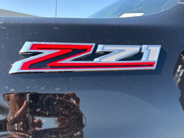 Used 2023 Chevrolet Silverado 2500 LTZ w/ LTZ Plus Package AWD/4WD image 12