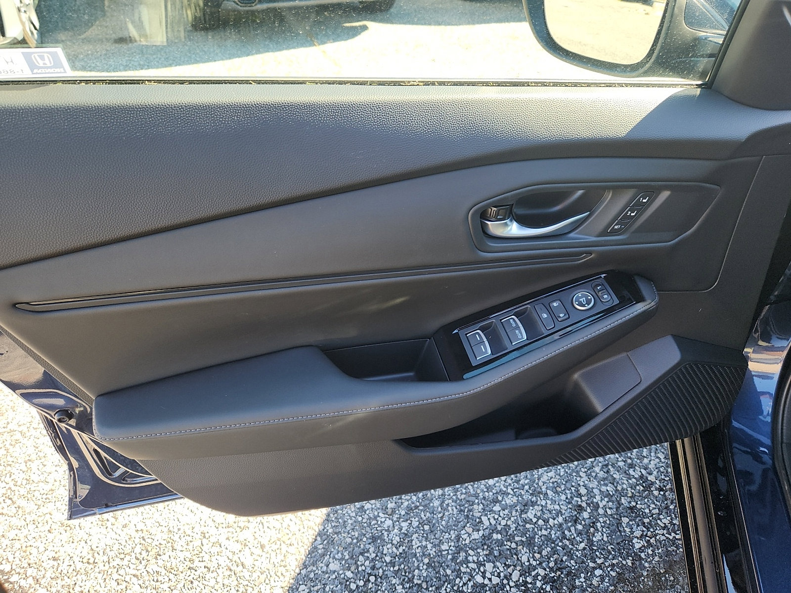 New 2025 Honda Accord Touring image 8