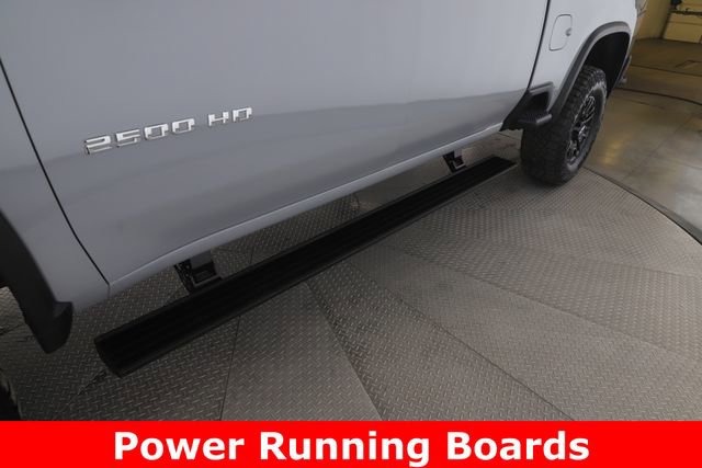 Used 2025 Chevrolet Silverado 2500 ZR2 AWD/4WD image 17