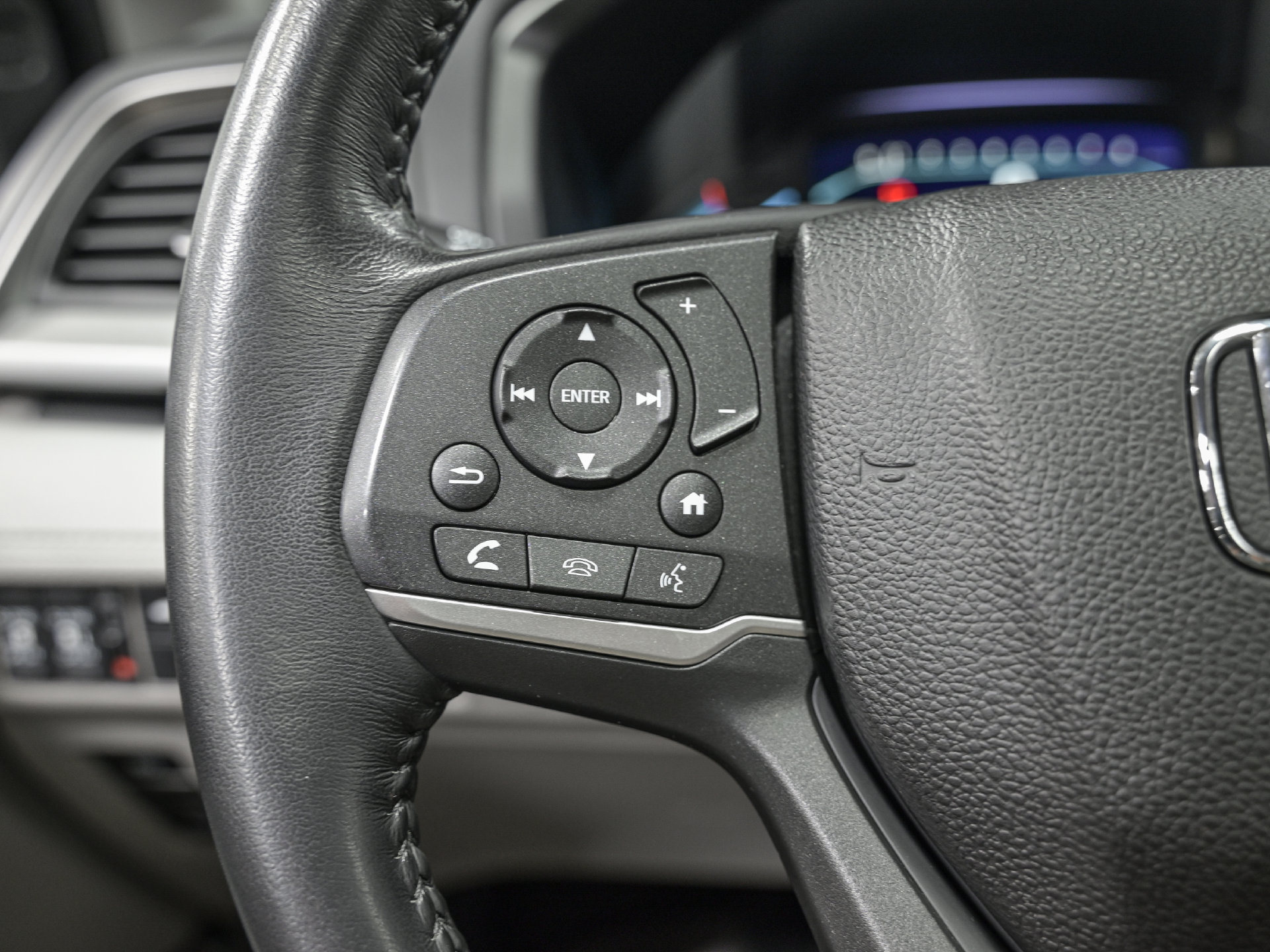 Used 2021 Honda Odyssey EX-L image 21