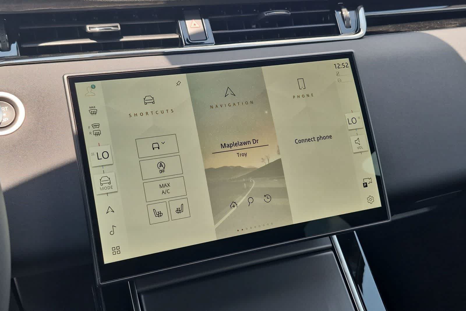 New 2026 Land Rover Range Rover Evoque S AWD/4WD image 28
