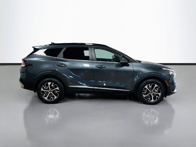 Certified 2025 Kia Sportage EX w/ EX Premium Package AWD/4WD image 8