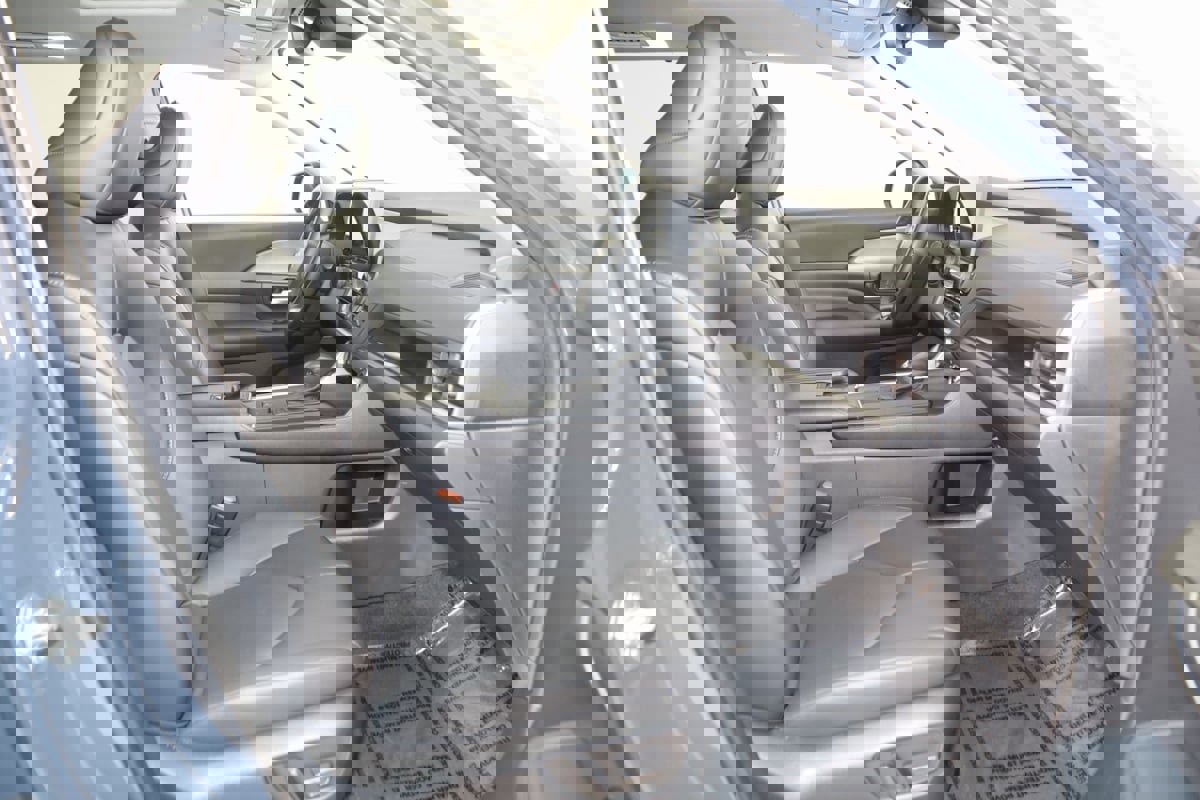 Used 2024 Toyota Grand Highlander XLE image 13