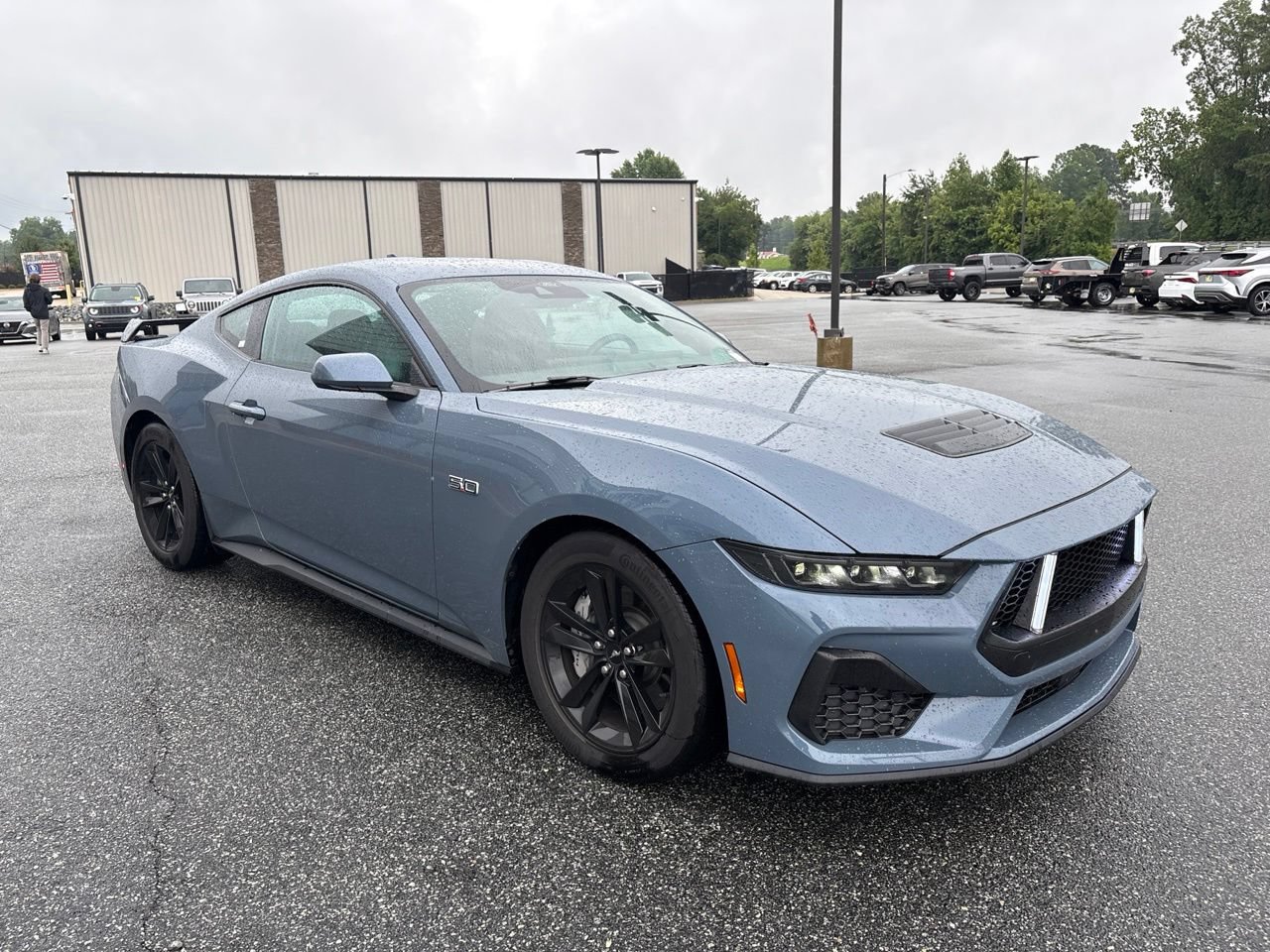 Used 2025 Ford Mustang GT RWD image 11