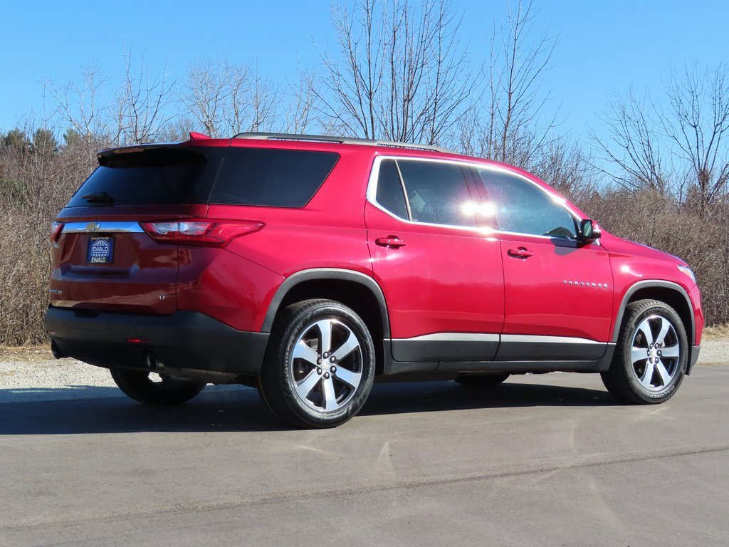 Certified 2019 Chevrolet Traverse LT w/ LT Premium Package image 3
