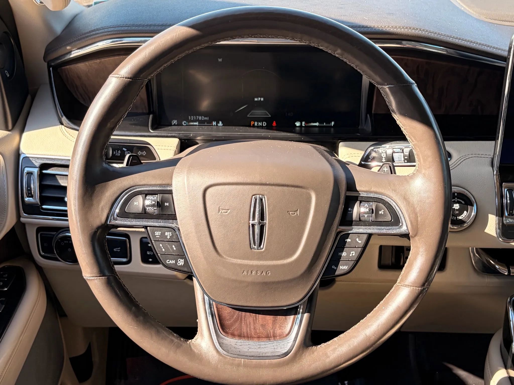 Used 2018 Lincoln Navigator L Reserve w/ Technology Package image 90