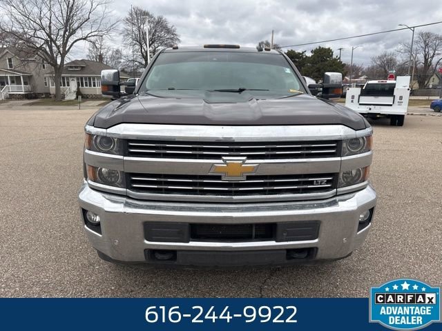 Used 2016 Chevrolet Silverado 3500 LTZ image 9