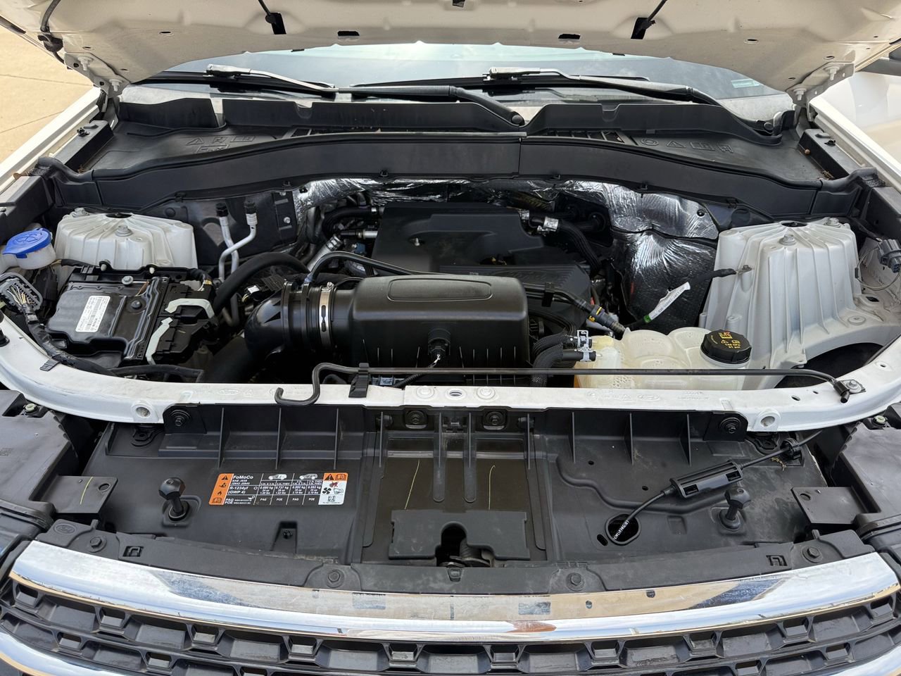 Certified 2020 Ford Explorer XLT RWD image 28