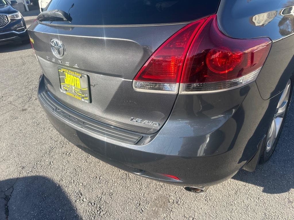 Used 2013 Toyota Venza LE AWD/4WD image 17