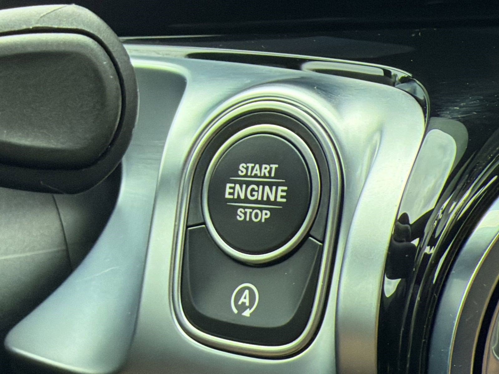 Certified 2026 Mercedes-Benz GLB 250 4MATIC image 27