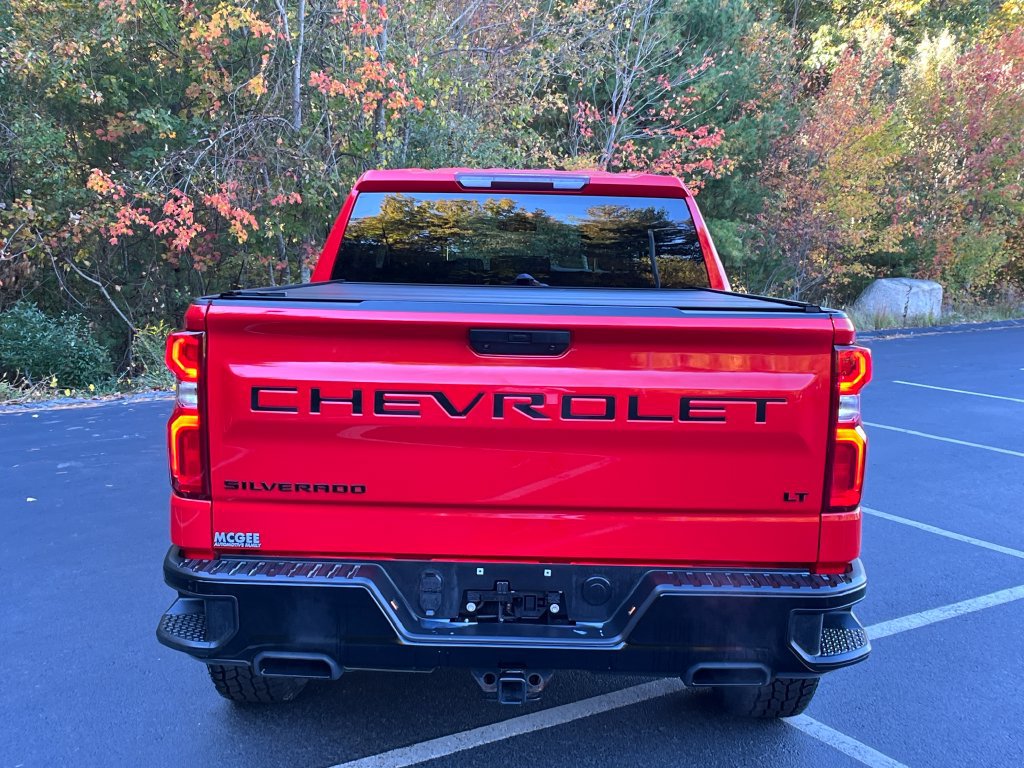 Used 2021 Chevrolet Silverado 1500 LT Trail Boss w/ Bed Protection Package AWD/4WD image 4